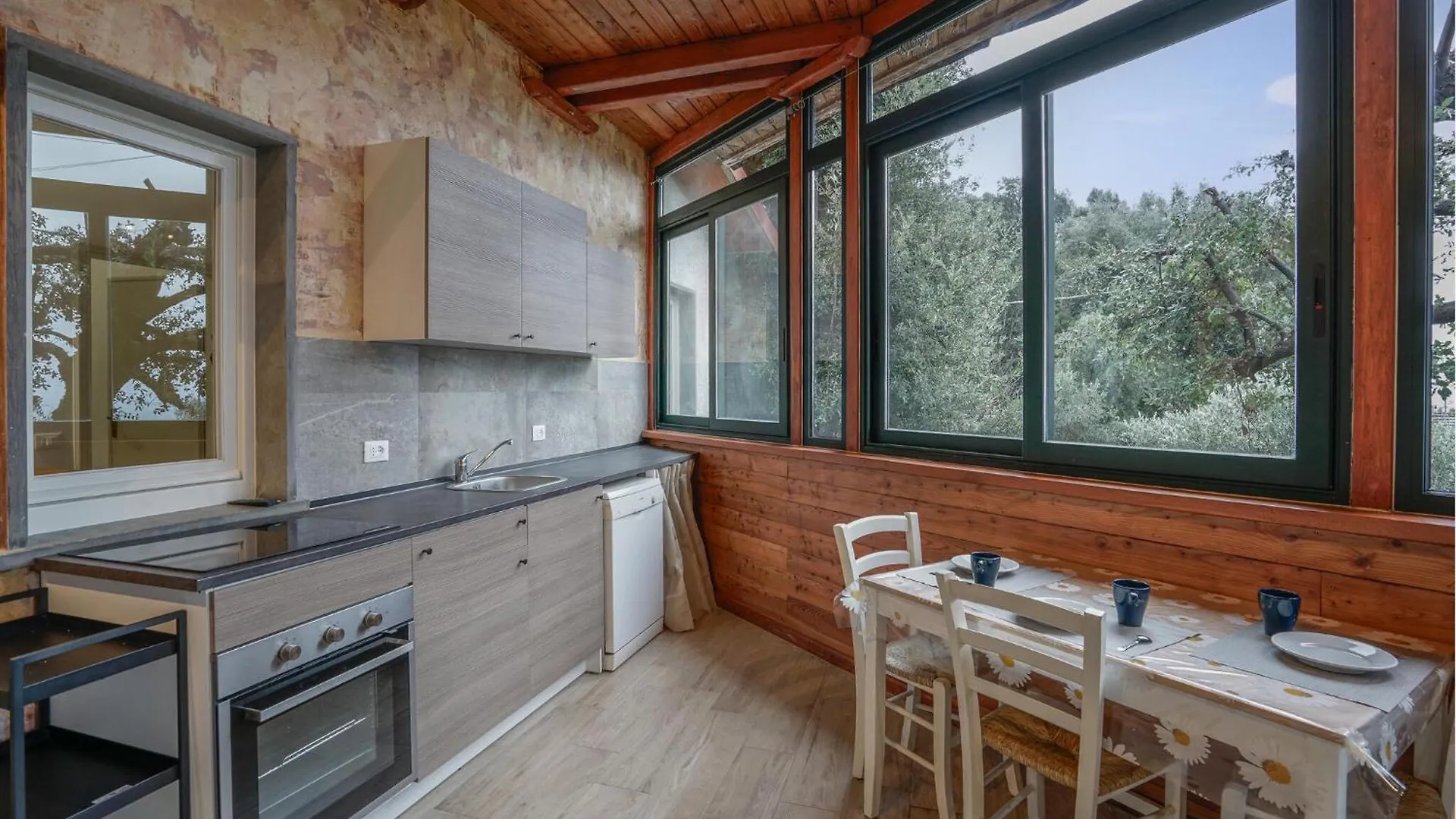 Lovely Apartment In Capezzano Monte With Wifi Vitoio  Vitoio (Pietrasanta)